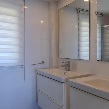 Βίλα Charming With Amazing View In Bodrum