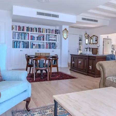 Charming With Amazing View In Bodrum Yalıkavak