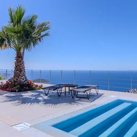 Charming With Amazing View In Bodrum Yalıkavak