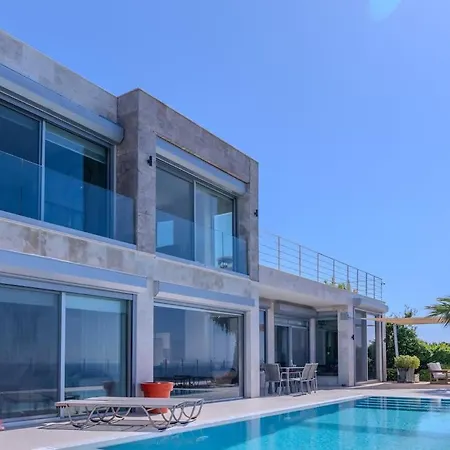 Charming With Amazing View In Bodrum Βίλα